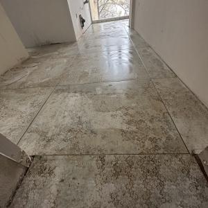 Лепене на Плочки.