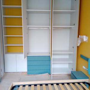 Гардероб в детска спалня