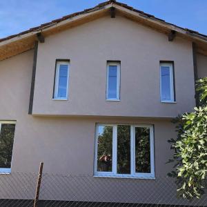 2FCD36C8-ABE0-49C3-B2ED-C87D9BFE8C50