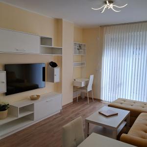 Дневна с кухня Нови Хан_1