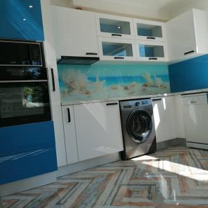 IMG-fc93809a45d74b269626b1c506ba762d-V