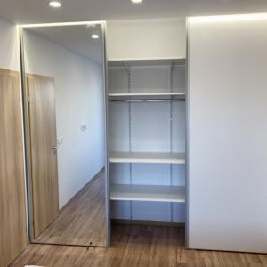 Проектиране и монтаж на гардероб