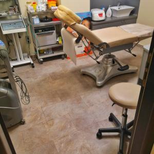 Чистене на под