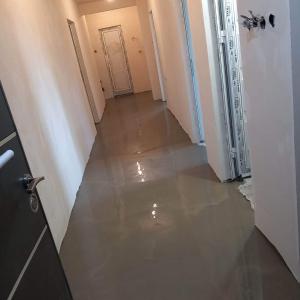 DE263A67-7C2D-4F54-ACCA-5838D858A4F3