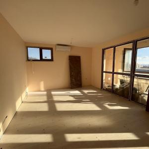 Шпакловка и боядисване