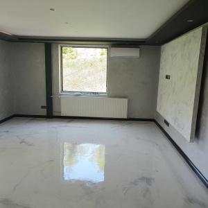 Епоксиден под 2