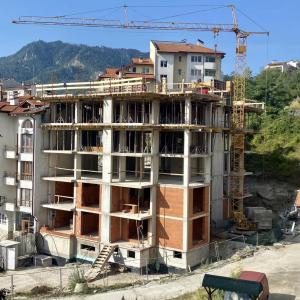 B5044DDE-0035-491E-A973-7A07BD75AF81