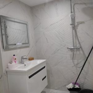 _2023-11-22_15-48-02-336