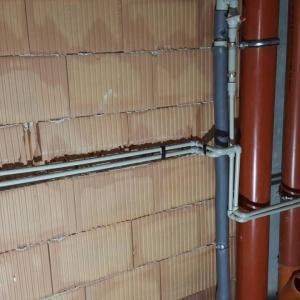 FE722400-4DF9-4E44-9772-2B63499CFDD9