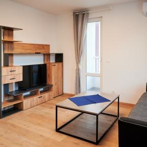 0-02-05-81faa9b29a2befb1e8126b5fc37b50753b881f11a999b12f51ec180324c23839_9348cd67637f56f4