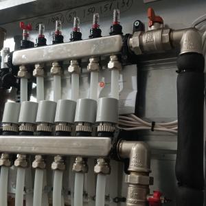 Колектор за подово отопление