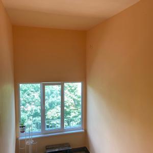 CA4F4D16-834D-4666-8277-EDB4DE63BCCF