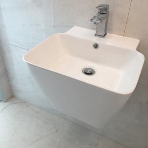 Смесител Гройе и мивка