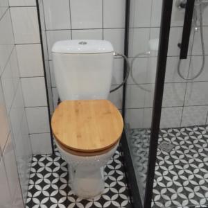 Индустриален стил баня