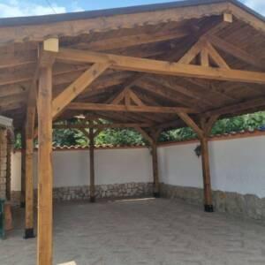 Дървен навес в софия