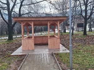 IMG-a300076e7a66534e4c47b0b69d672c61-V