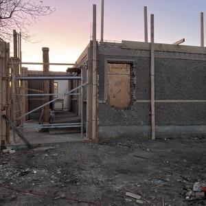 Изграждане на Етаж и Нов Покрив