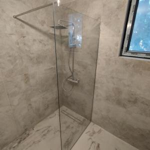 Параван за баня