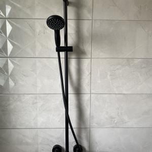 25AFE950-7D38-46FE-BF09-77719FEA2CEE