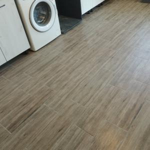 IMG-ecba3bb55e0589d9991db4669decb358-V