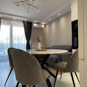 IMG-a650130550ac7ab02aced92e9921f675-V