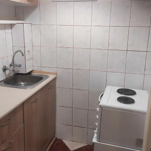 IMG-90eaffdaa292e5d343ceede656934b86-V