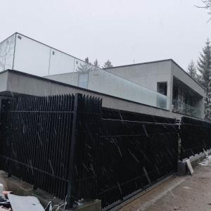 IMG-e8c5e2e00610a2ad44a72f76232611fd-V