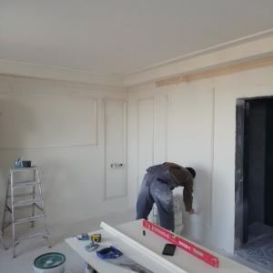 профили по стени