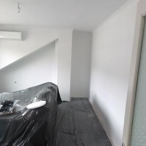 IMG-fc9b6852117e6a651346cc0b15591339-V