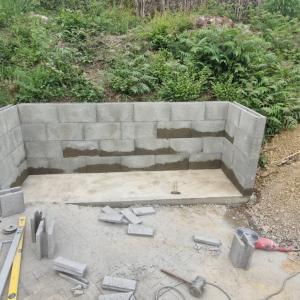 Огради и стени