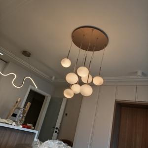 монтирани лампи