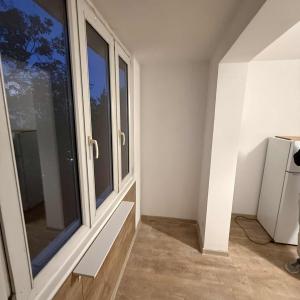 att.-ebbxRdYeKT4DPlJ-ROE7LMTciZEY_irEb82C5TzUbU