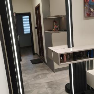 Коридор в панелен апартамент