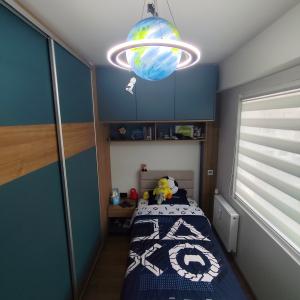 Детска стая в панелен апартамент