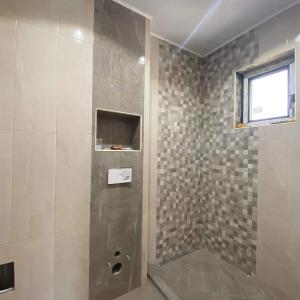 IMG-600c60531f0080125679dd3394928b6a-V