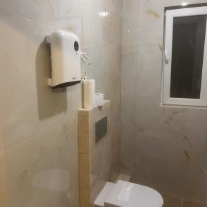 IMG-625398a509ea6e5d22eb34495d56a8db-V