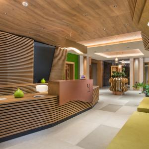 Wine _ SPA Hotel Chukara - SPA Reception