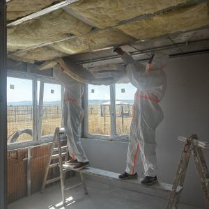 Монтаж на минерална вата