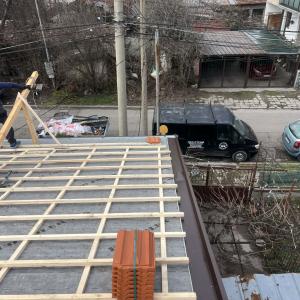 att.-VycOWxus1DqtikW0AiksQEtEzevk2JvQY85-D7g3-s